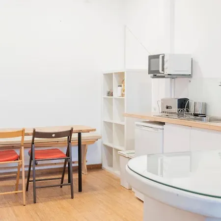 Hostel Namor *